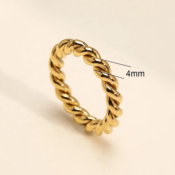 New: 18k Gold Plated Twisted Rope Ring - Picture 4 of 11